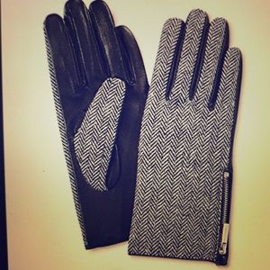 Calvin Klein Herringbone Leather Gloves NEVER WORN